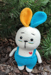 Knitted toy Legendary "Ukrainian bunny"